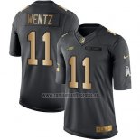 Camiseta NFL Gold Anthracite Philadelphia Eagles Wentz Salute To Service 2016 Negro