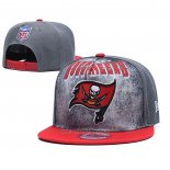 Gorra Tampa Bay Buccaneers 9FIFTY Snapback Gris Rojo